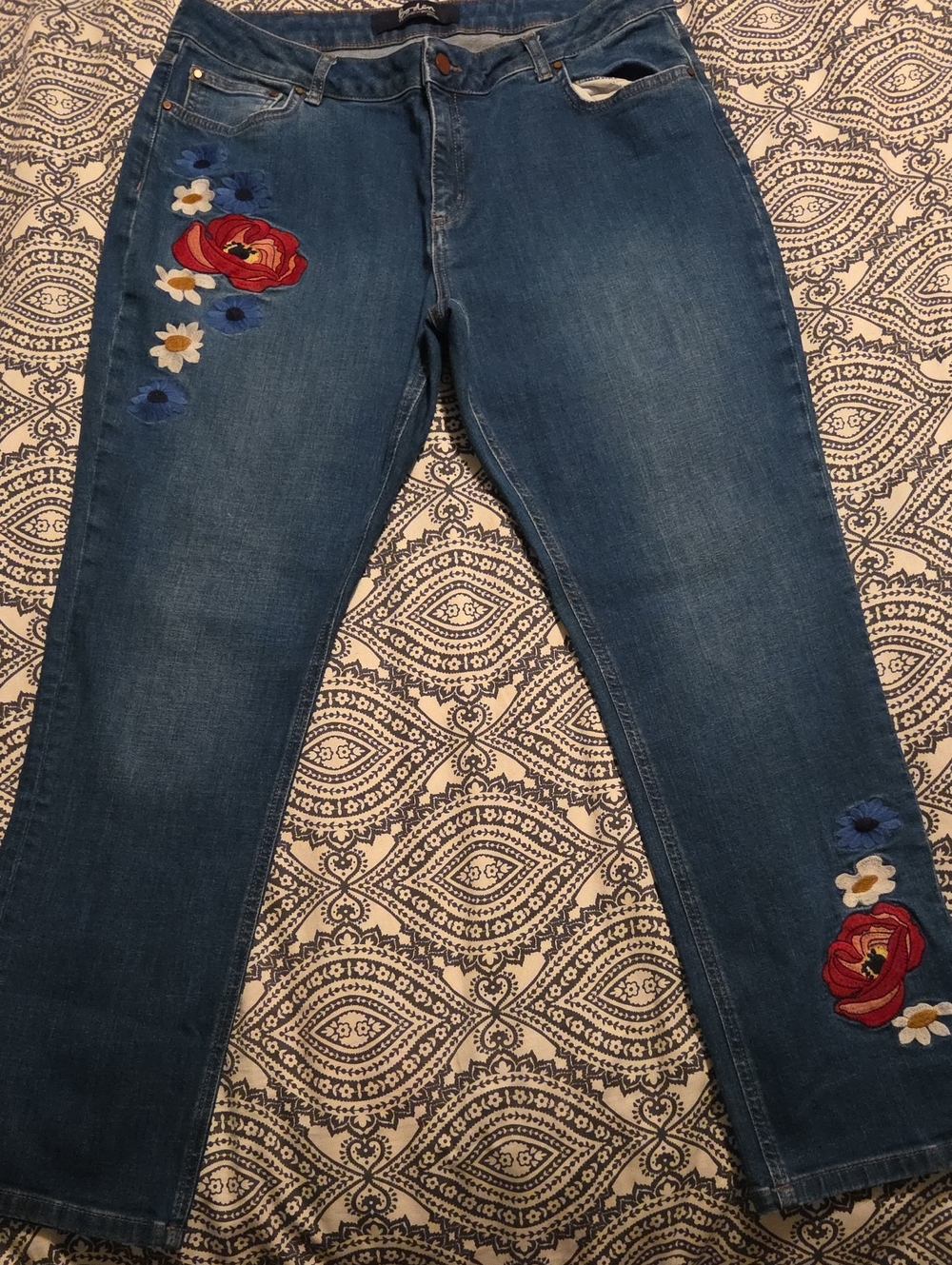 Boden Cavendish Girlfriend Jeans